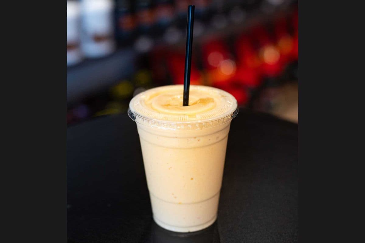 Orange Creamsicle Smoothie (229 Cal)