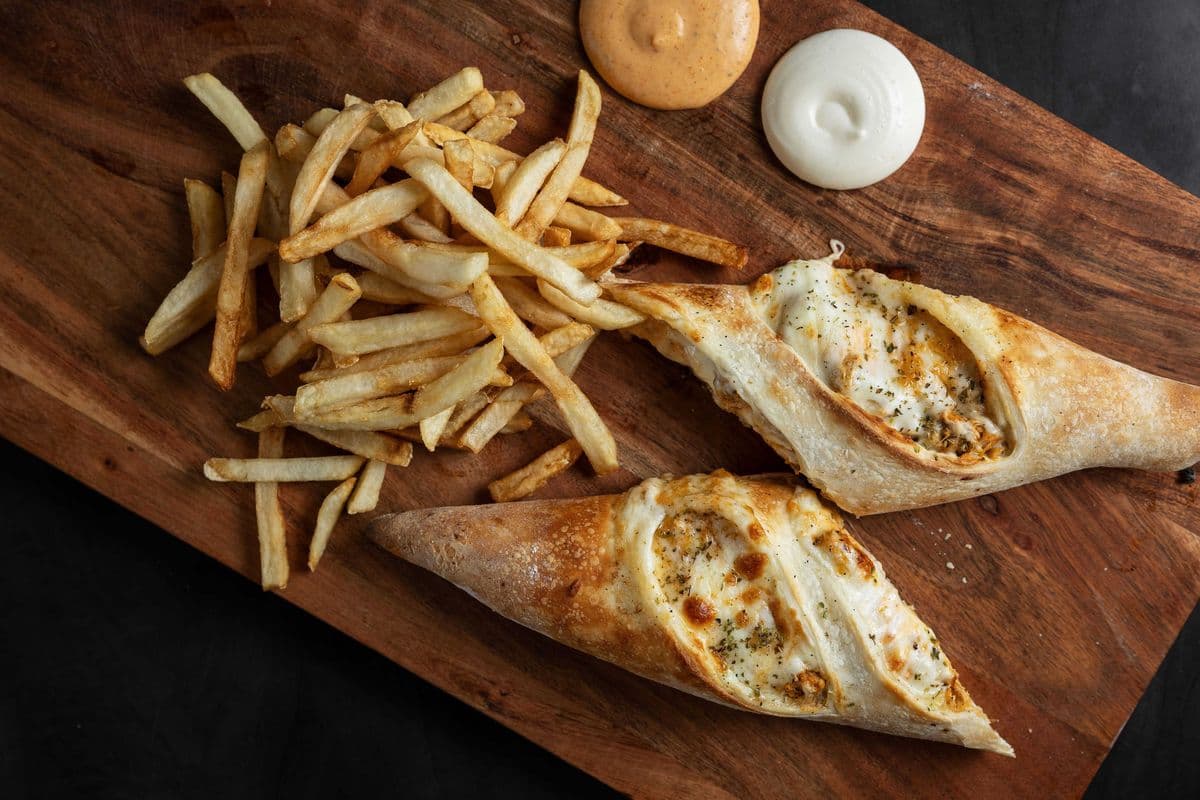 Trio Baguette Farcie Merguez / Merguez Stuffed Baguette Trio