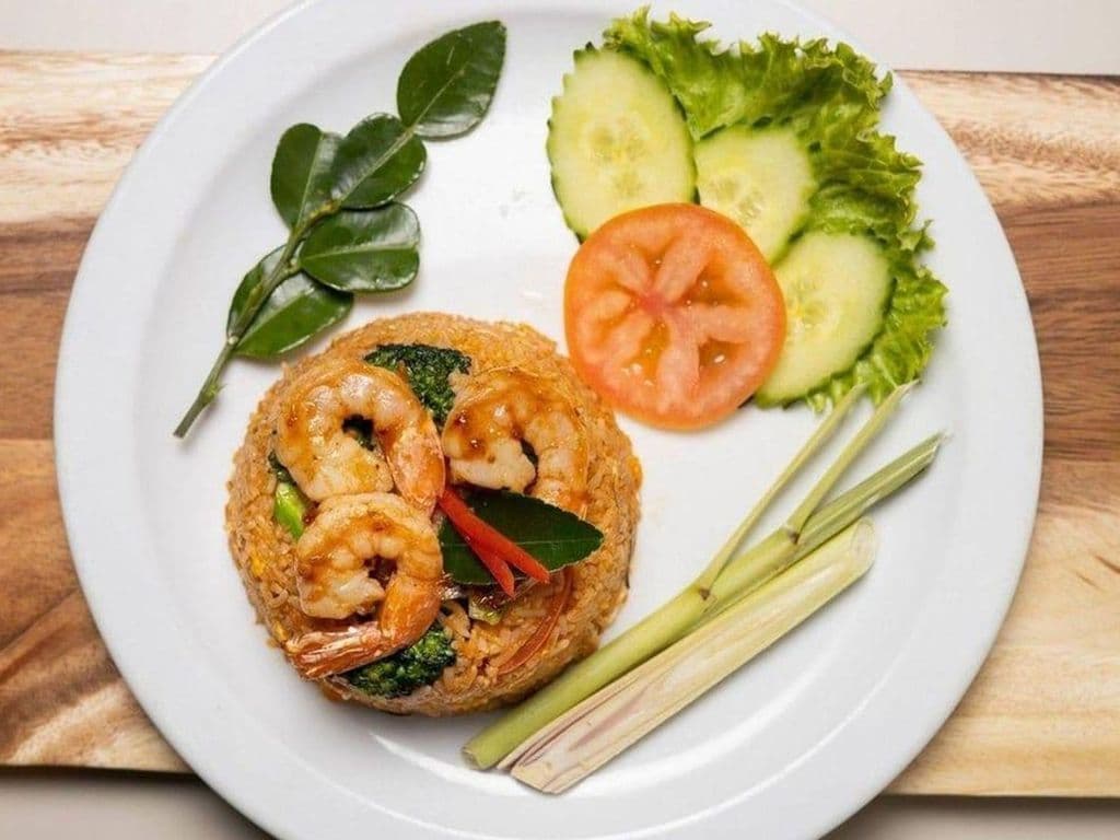 R4 Tom Yum Fried Rice with Prawns
