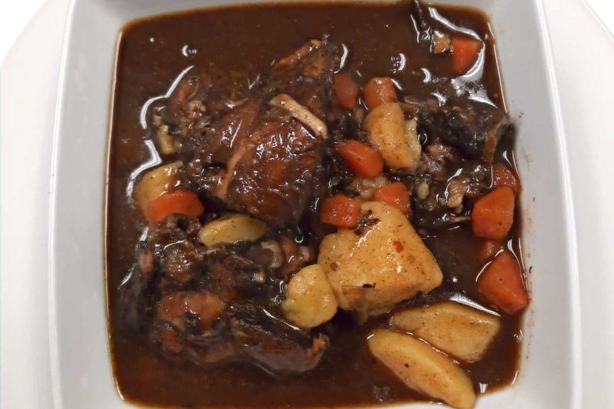 Half-Pound Stew Chicken