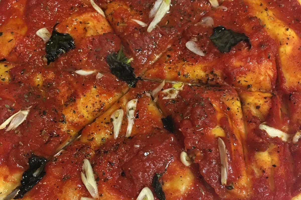 44. Medium Marinara Pizza (No Cheese)
