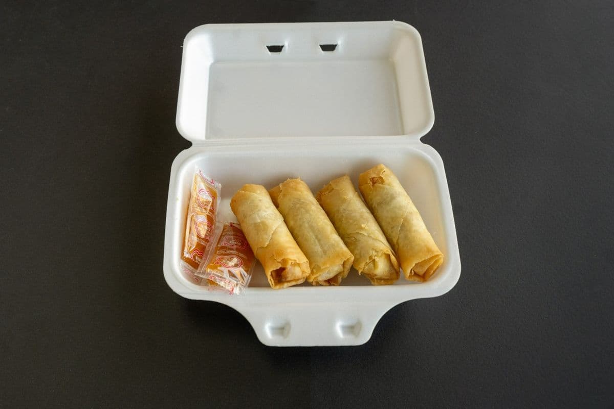 1. Deep-Fried Spring Rolls (2 pcs)