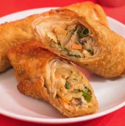 2-Piece Crispy Chicken Egg Rolls