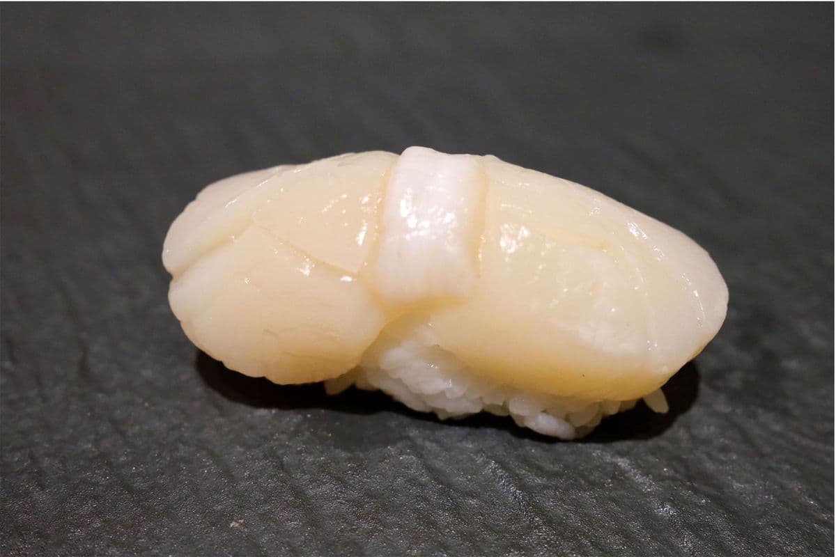Hotategai Nigiri (2 pcs)