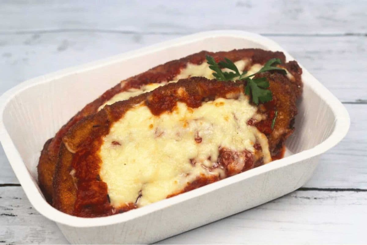 Chicken Parmigiana (2 portions)
