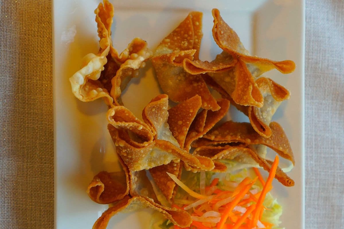 A12. Fried Wontons (6pcs) / Hoành Thánh Chiên ( 6cục)