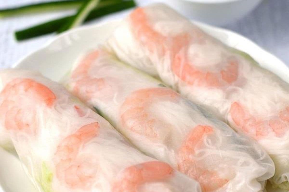 Salad Rolls (2 pcs)