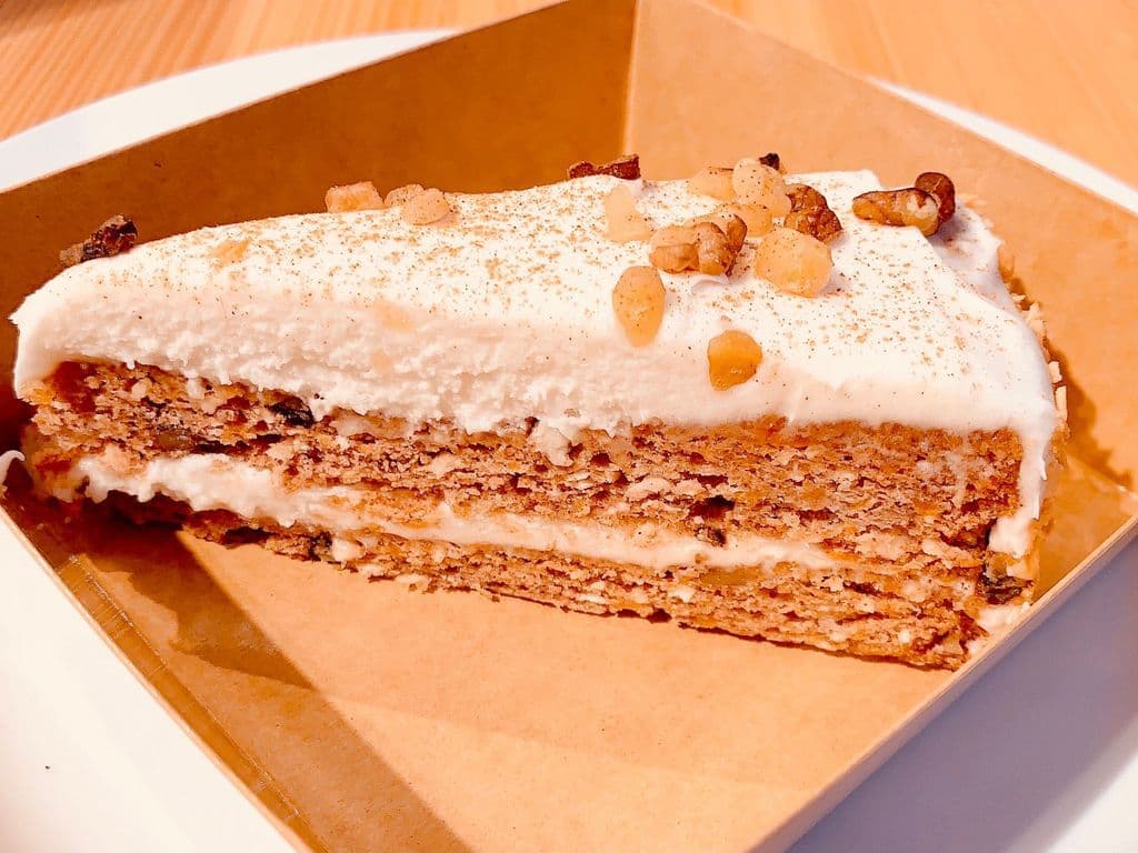 Carrot Cake (V,GF)