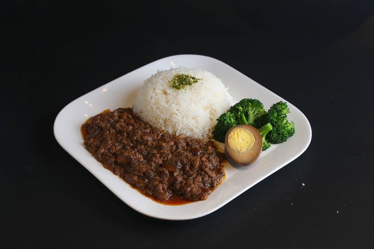 Taiwanese Style Minced Pork on Rice 正宗台式滷肉飯
