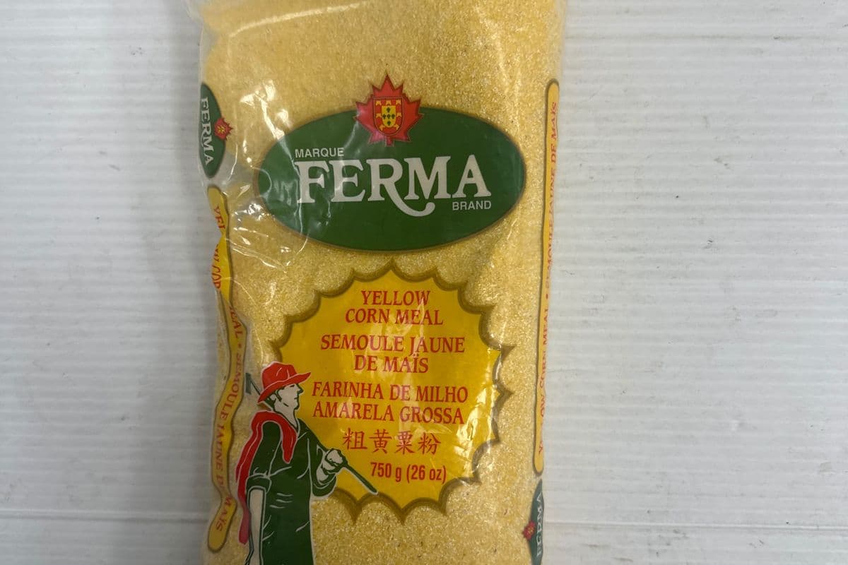 Ferma Yellow Corn Meal (750 g)