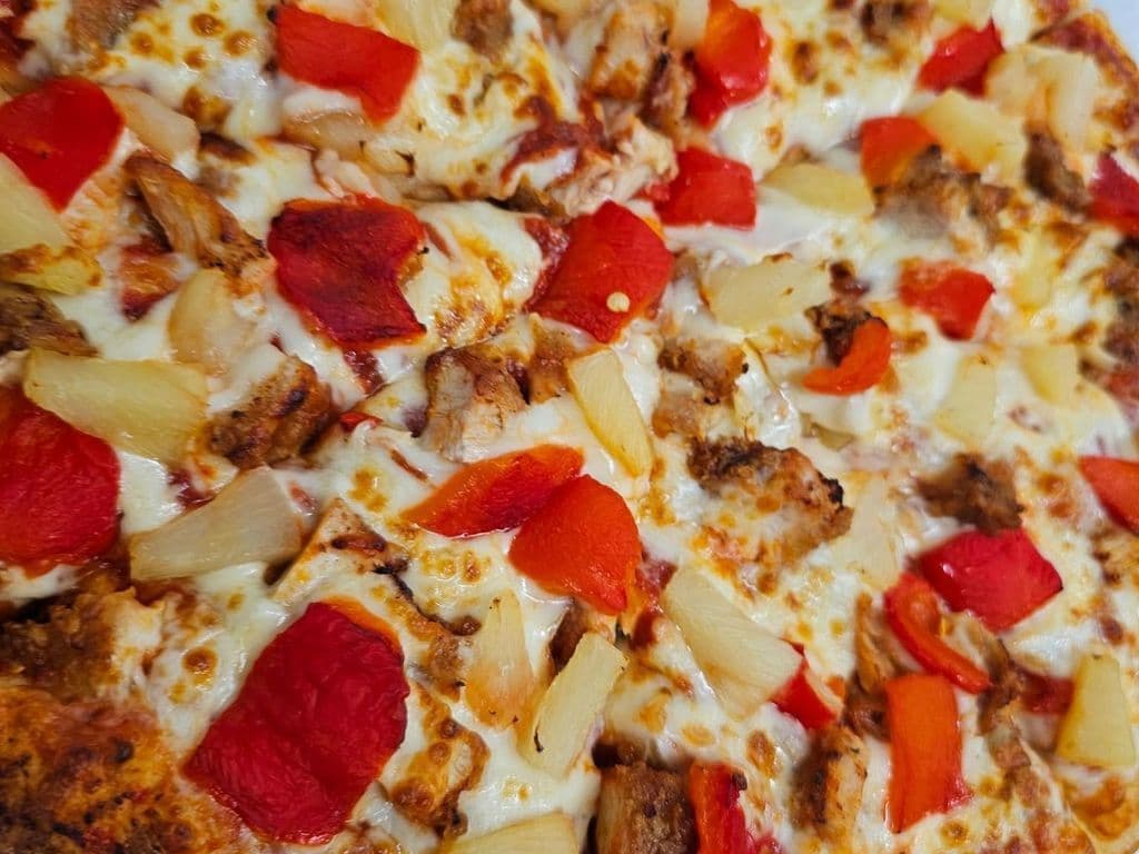 Chicken Hawaiian Pizza