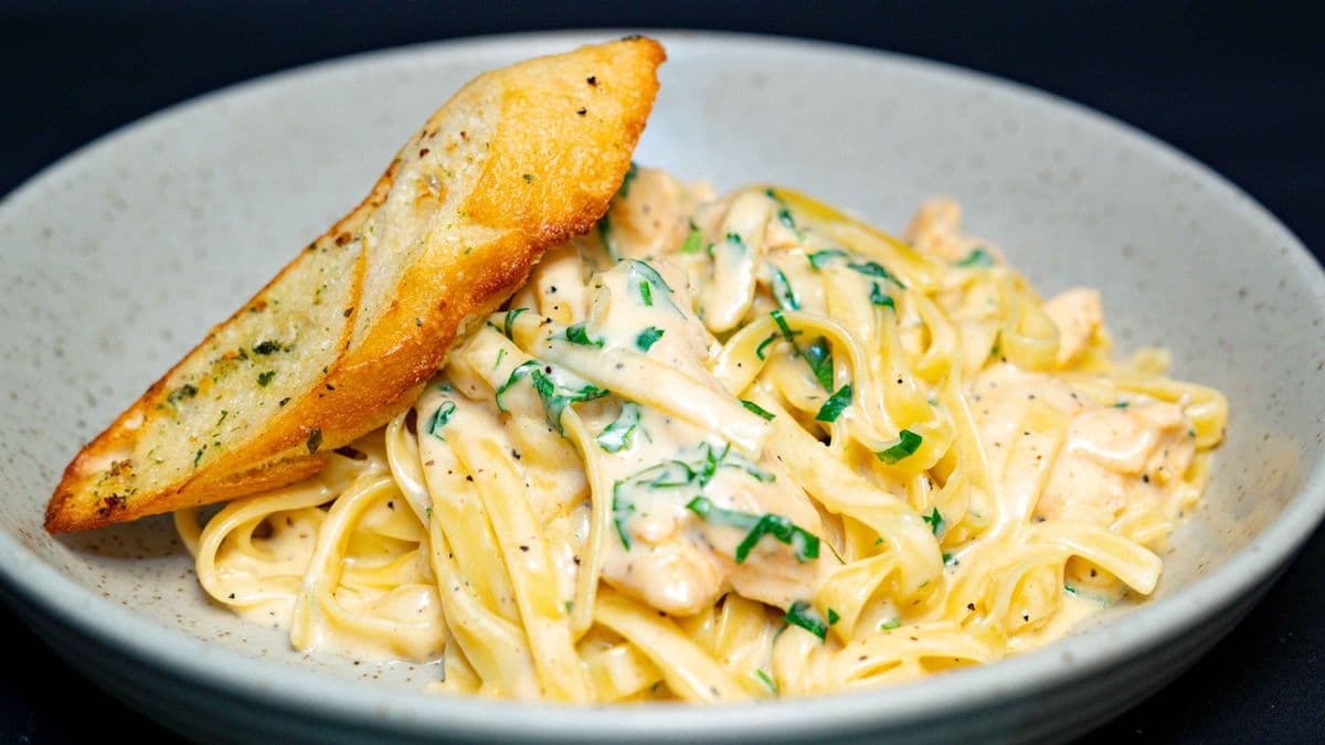 Chicken Fettuccine Alfredo