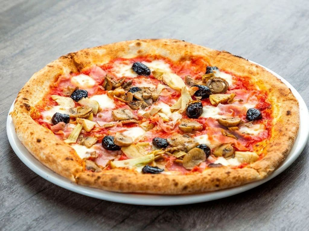Capricciosa Pizza