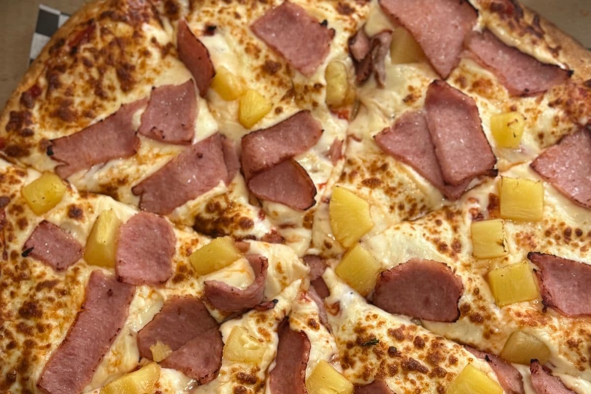 Hawaienne / Hawaiian Pizza