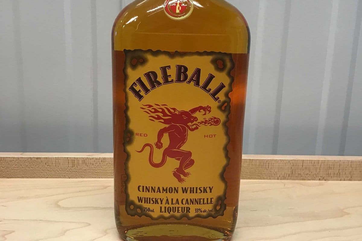 Fireball (1 x 750 ml)
