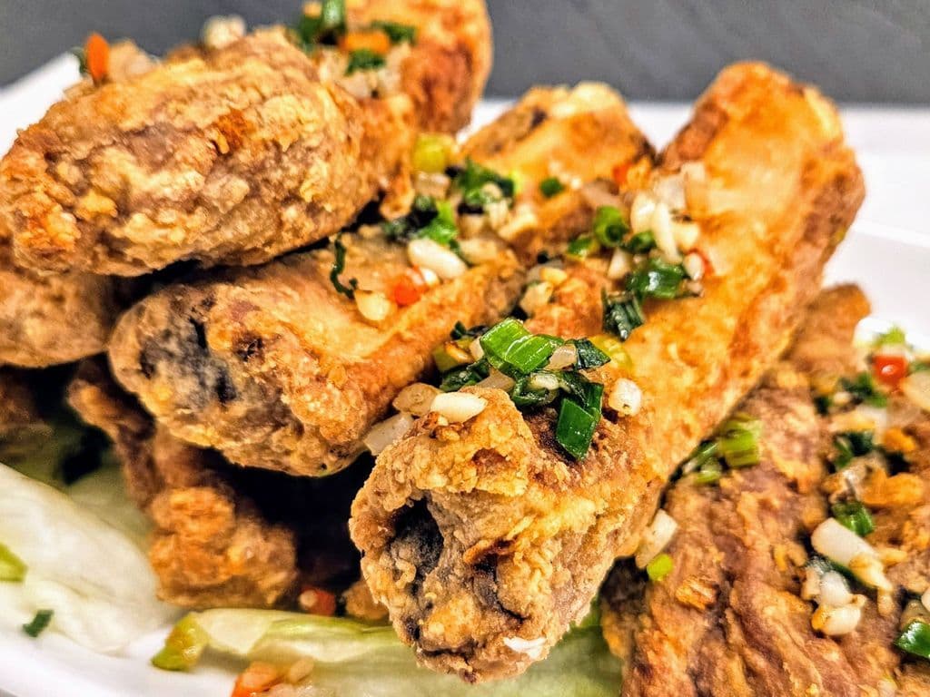 PK1 Pork Ribs with Fried Garlic 金牌蒜香骨