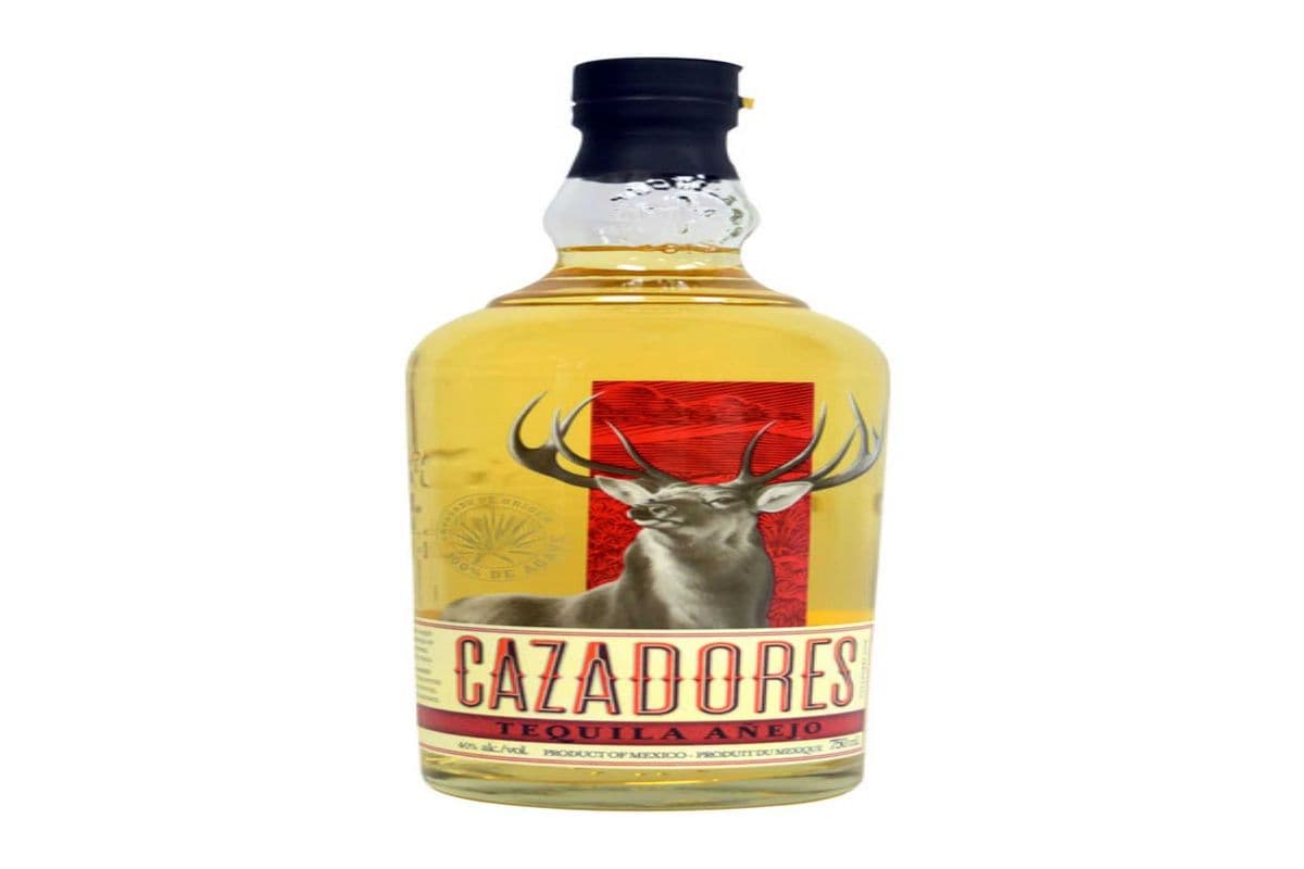 Cazadores Anejo 750 ML (1 x 750 ml)