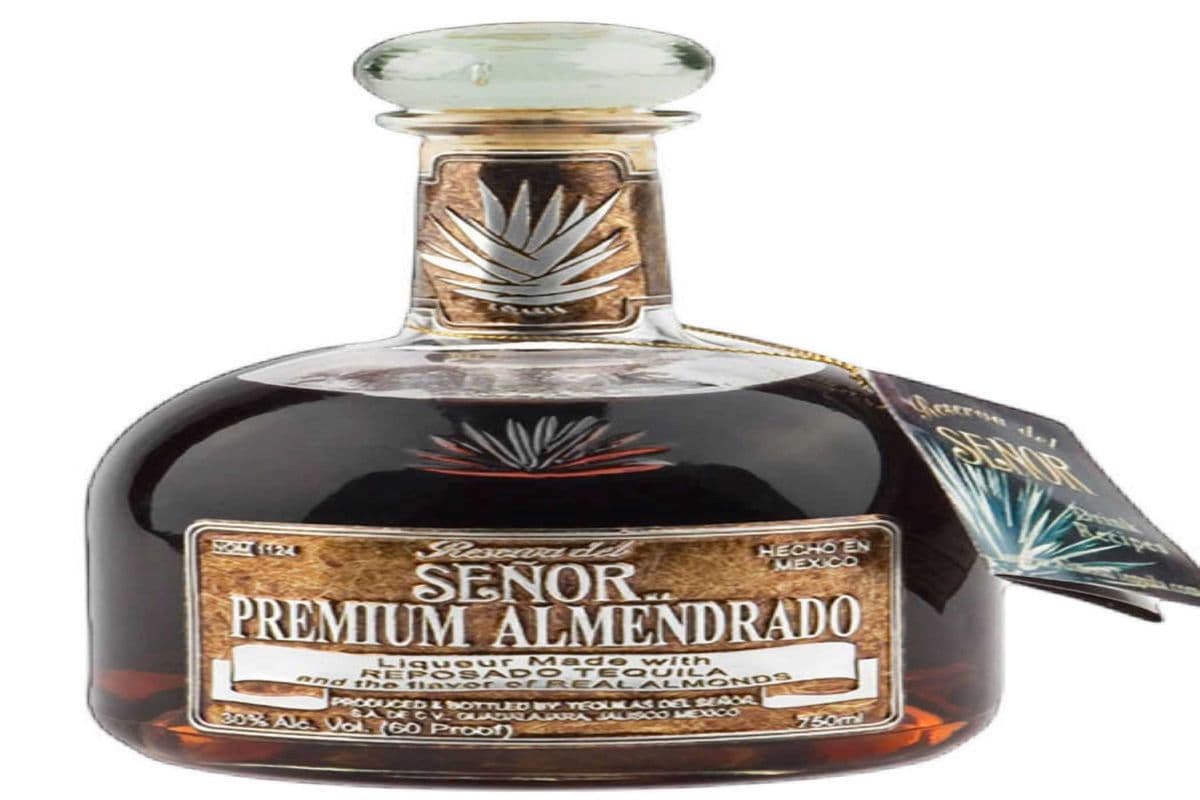 SENOR PREMIUM ALMOND LIQUEUR 700 ML (1 x 700 ML)
