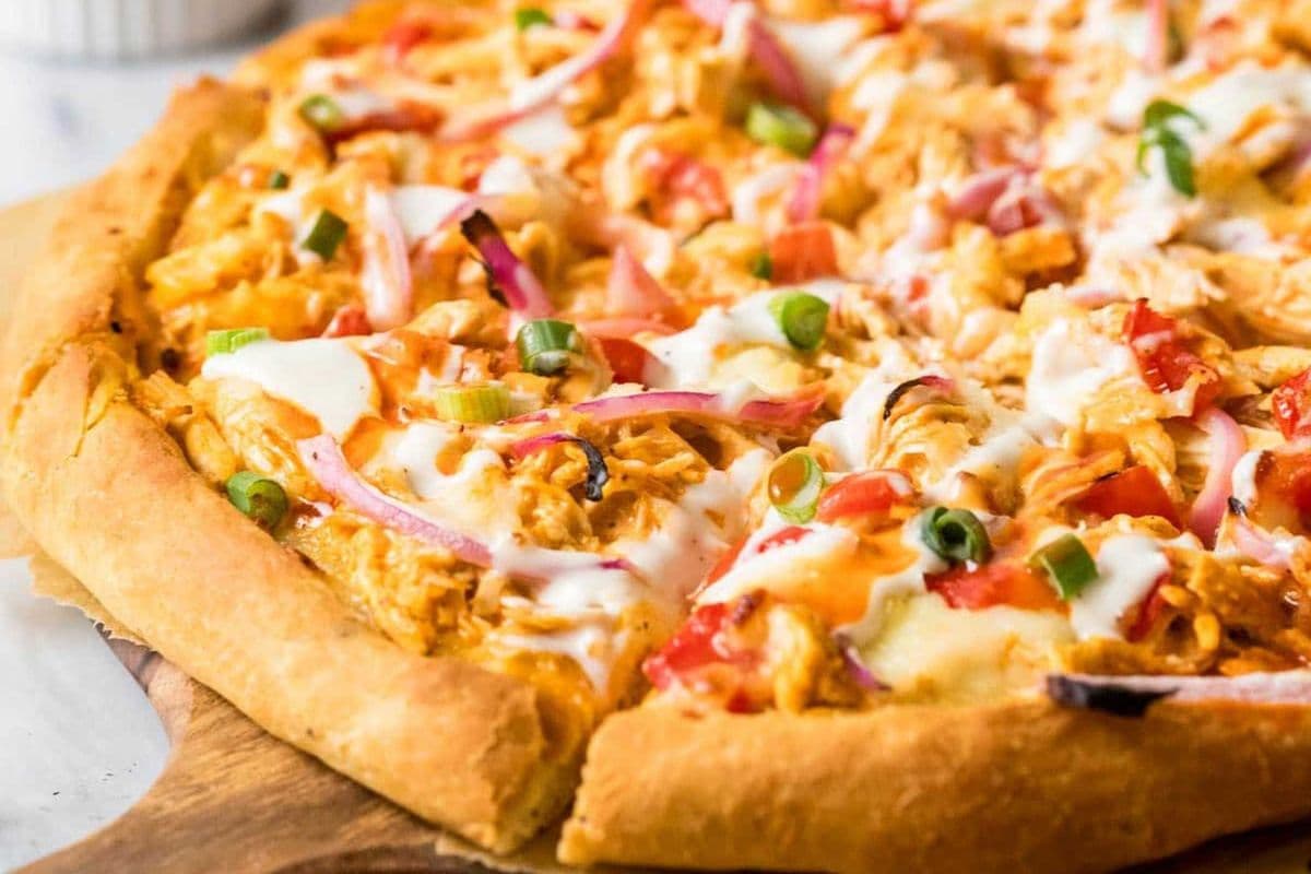 16" Buffalo Chicken