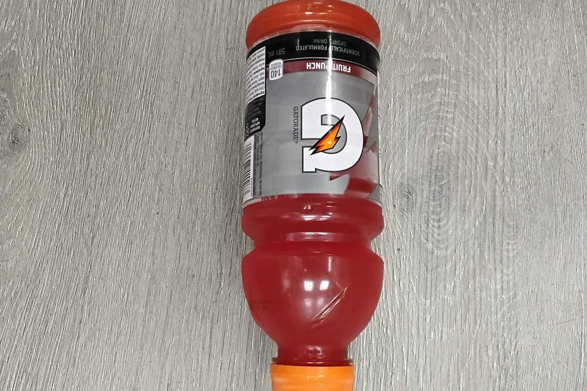 Gatorade fruit punch (591ml)