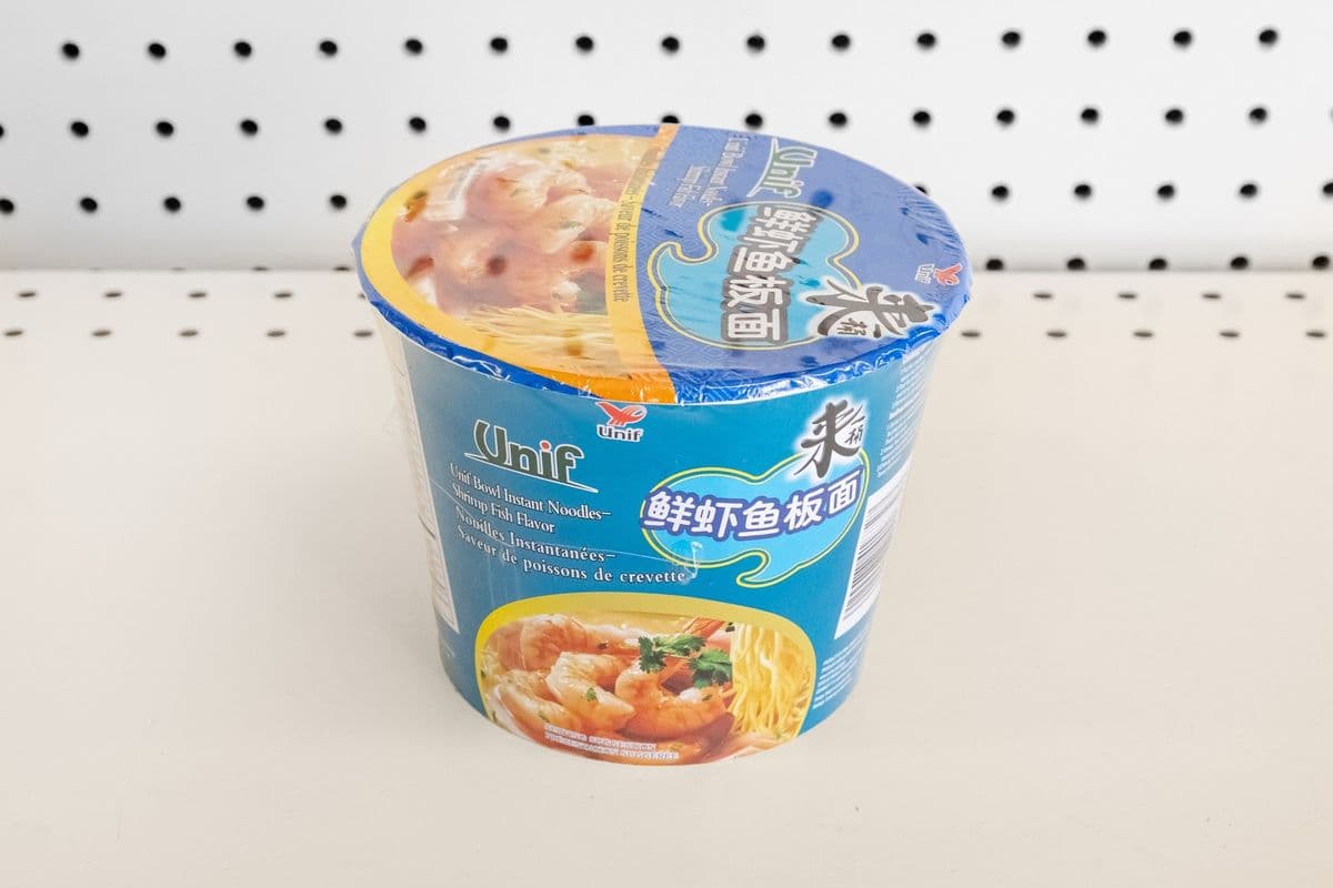 Unif Bowl Instant Noodles Shrimp Fish Flavour