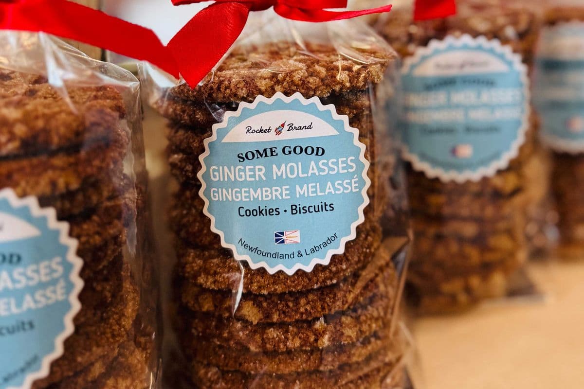 Ginger Molasses Cookies (12 pk)