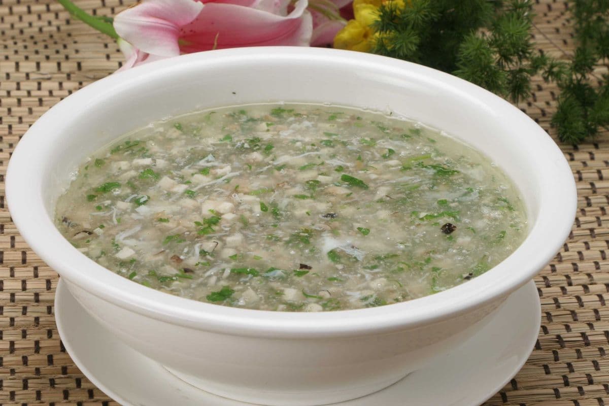 Beef and Diced Tofu Soup 西湖牛肉羹