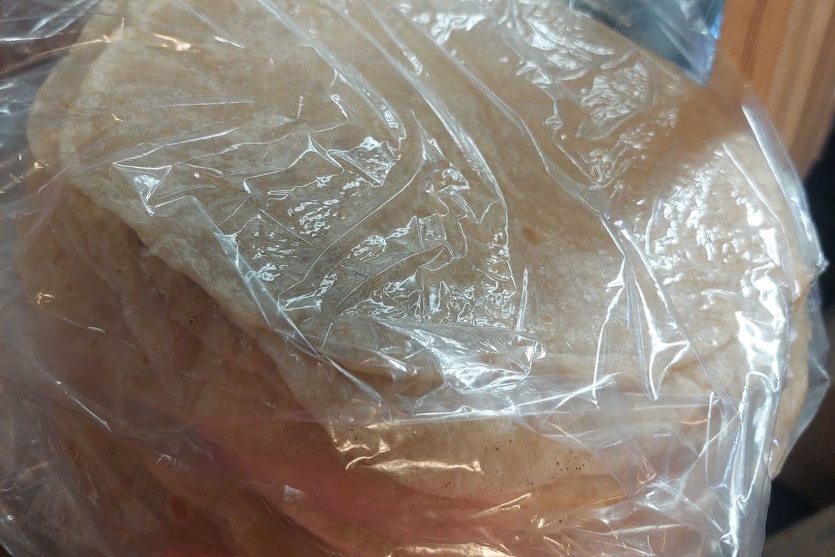 Homemade Flour Tortillas (10pc)