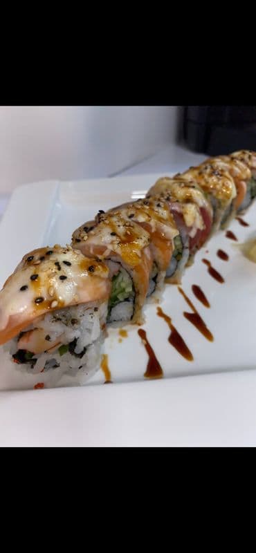 M18. Rainbow Cheese Roll (8 pcs)