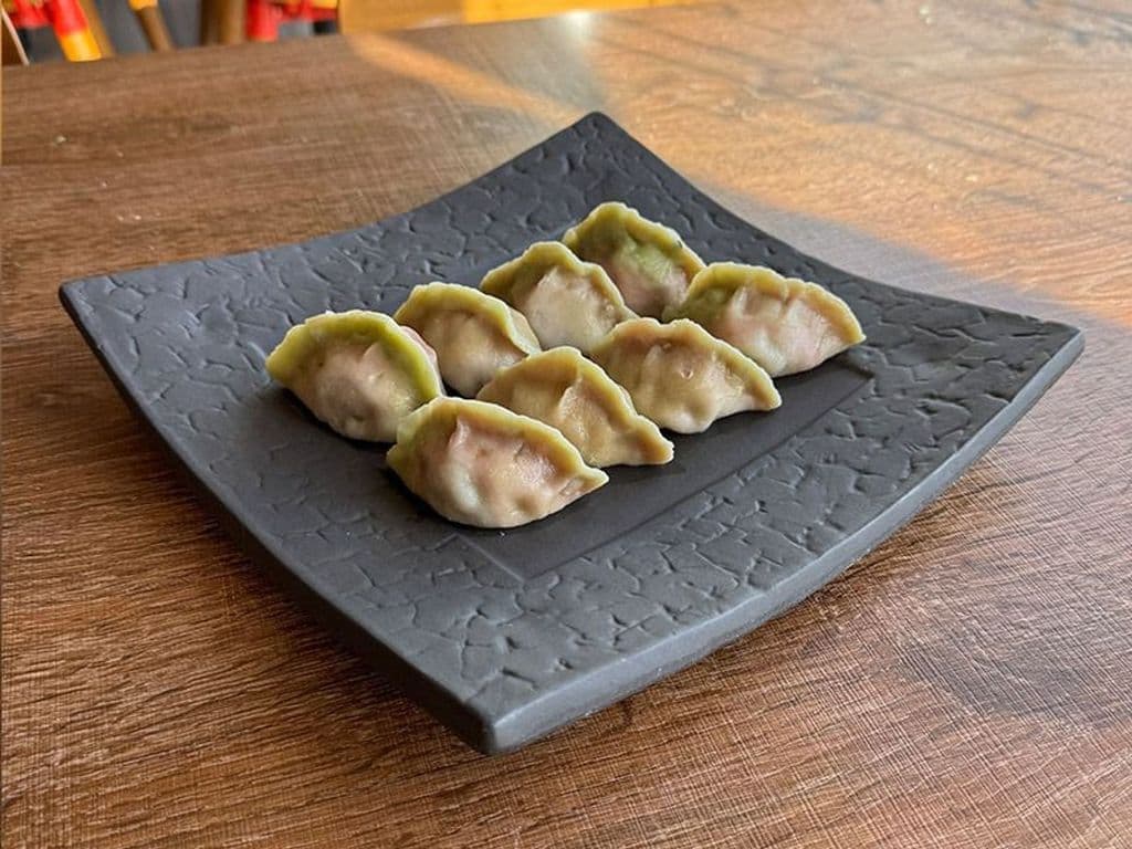 16 Pcs Steamed Dumplings 水餃(16粒)