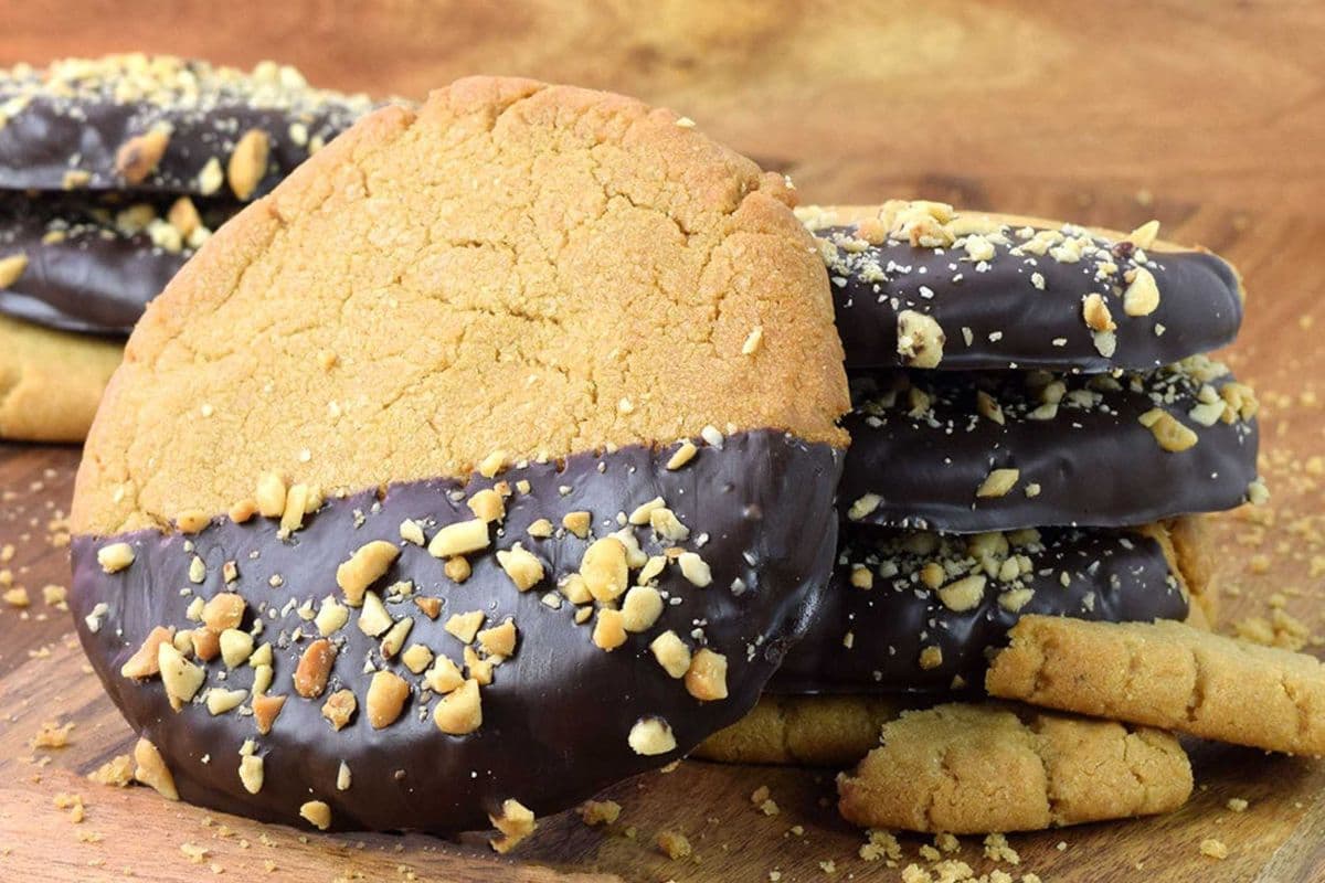 Chocolate Dipped Peanut Butter Cookie
