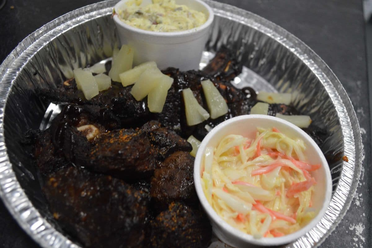 Hawaiian BBQ Rib and Sirloin Snacks Platter