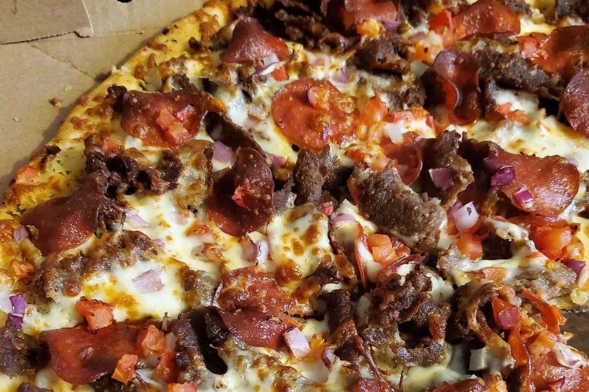 12" Medium Bubba Donair Pizza