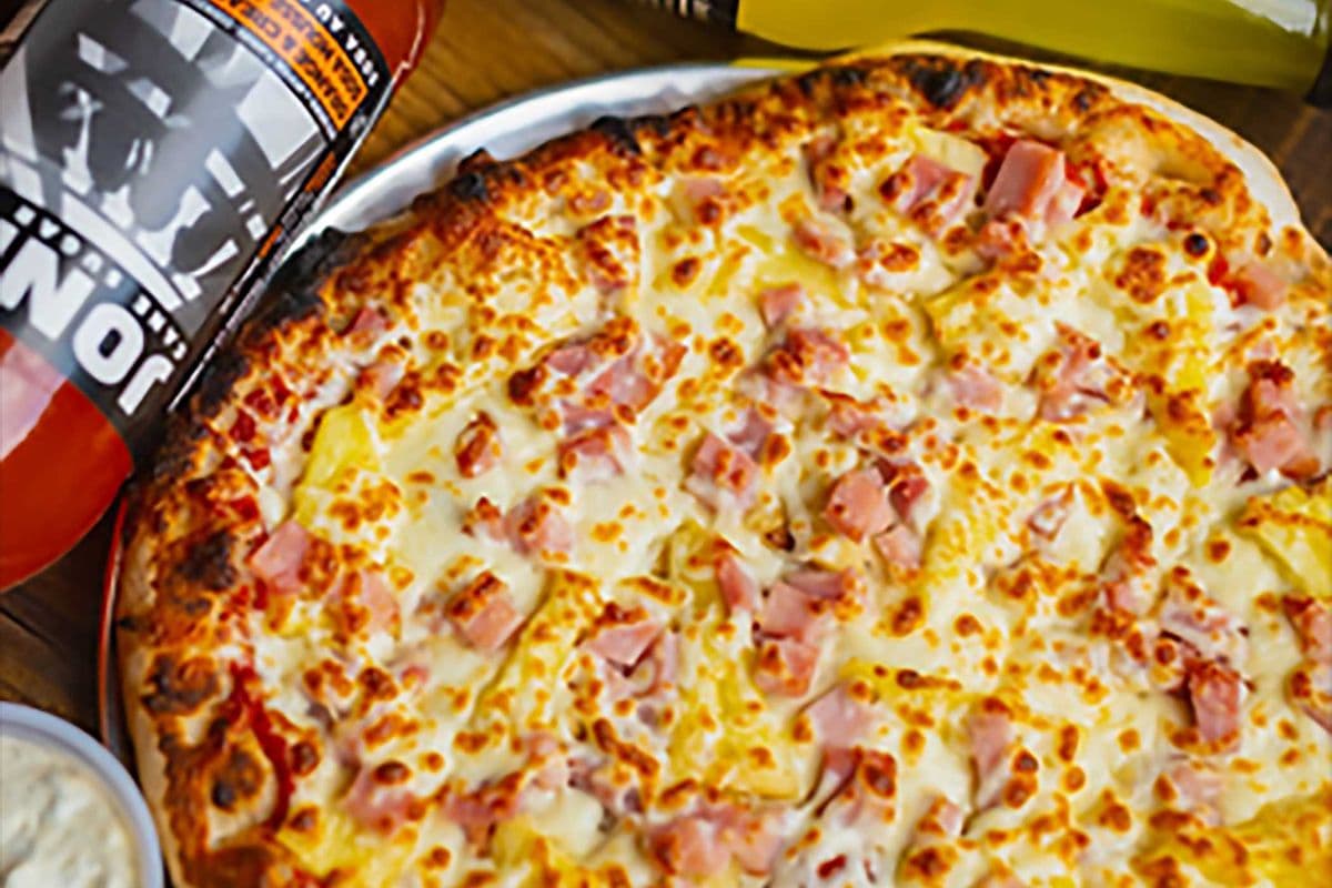 9" Hawaiian Pizza (6 slices)