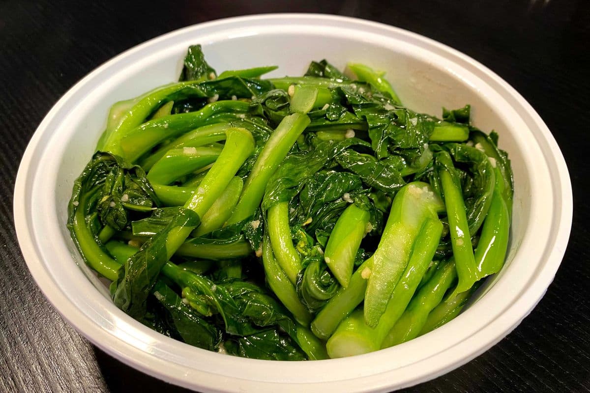 V14. Garlic GaiLan