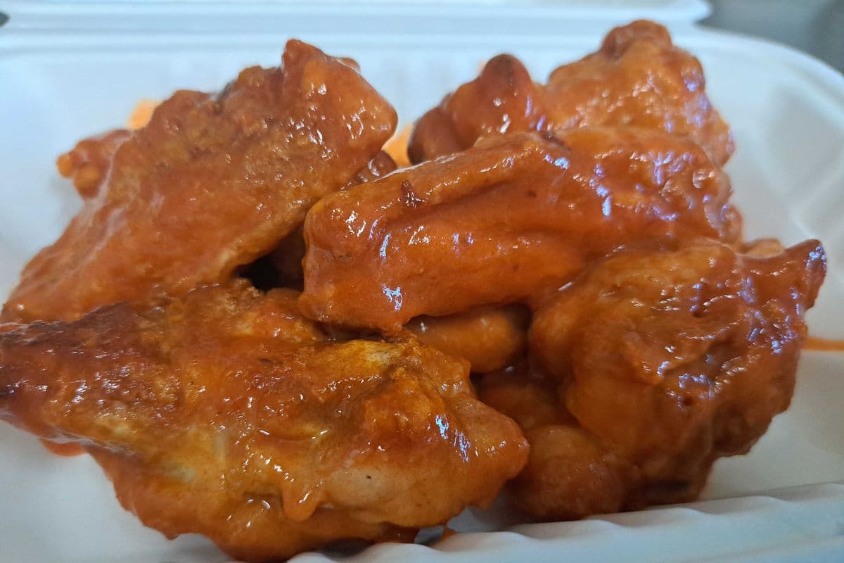 Wings (1 lb)