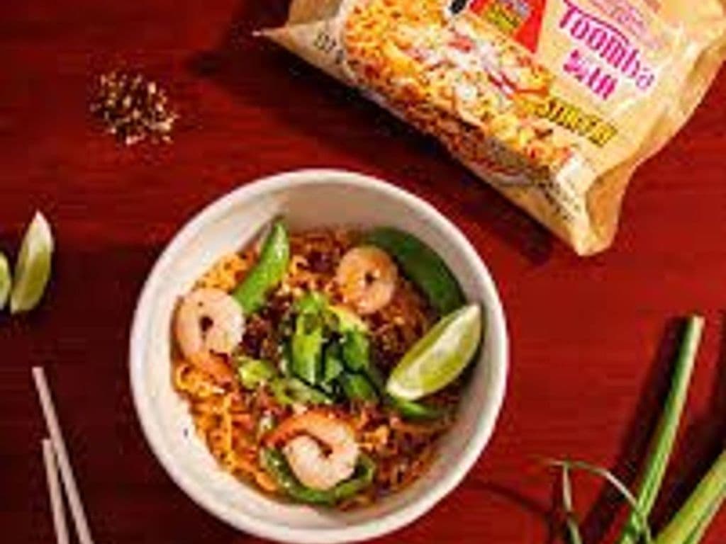 Nongshim Toomba Spicy & Creamy Stir Fry Noodles (Single)