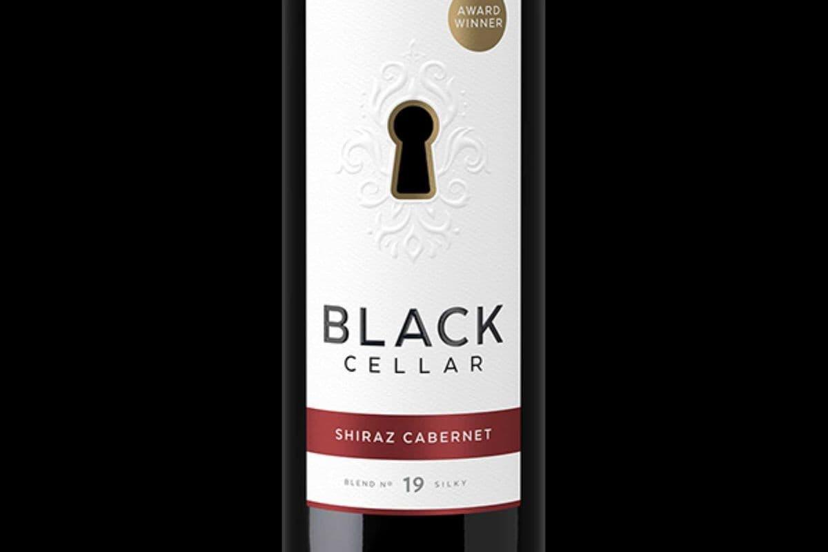 BLACK CELLAR SHIRAZ CABERNET (1 x 750)
