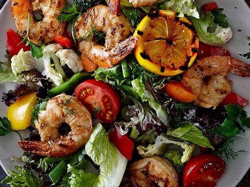 Salade aux crevettes grillées / Grilled Shrimp Salad