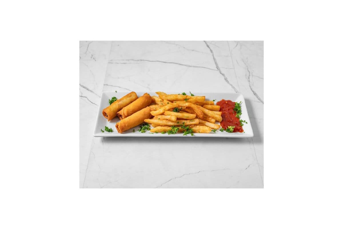 Veggie Spring Rolls (4 pcs) and Fries