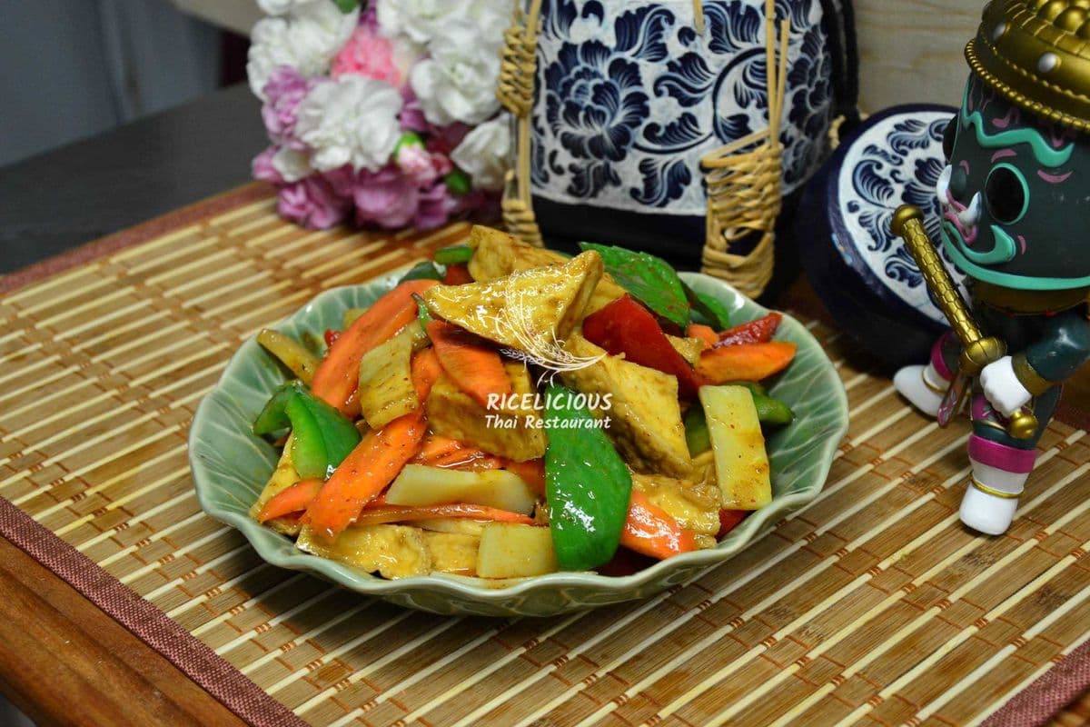 V10. Spicy Tofu and Veggies