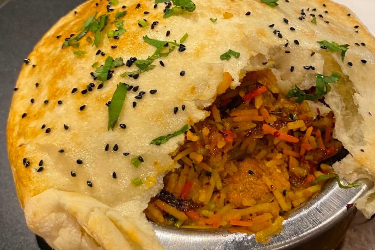 Hyderabadi Chicken Dum Biryani