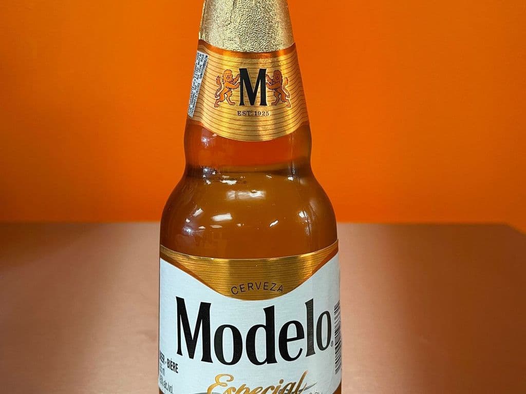 Modelo Especial