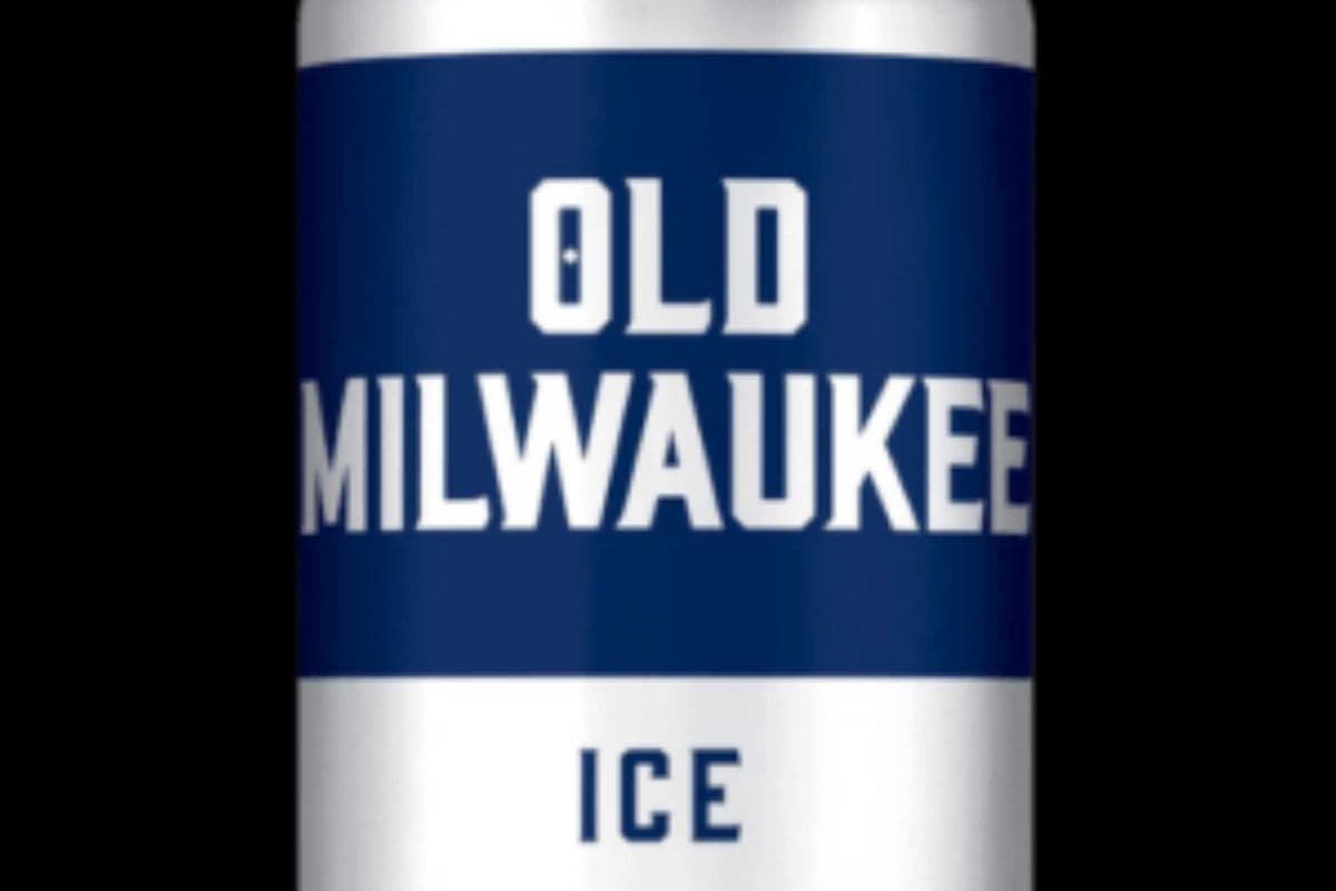 Old Milwaukee Ice (1 x 710ml Can)