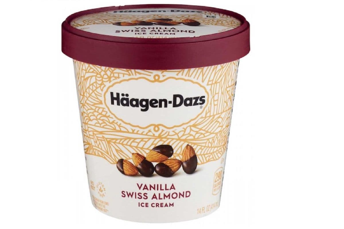 Häagen-Dazs Vanilla Swiss Almond Ice Cream (500 ml)