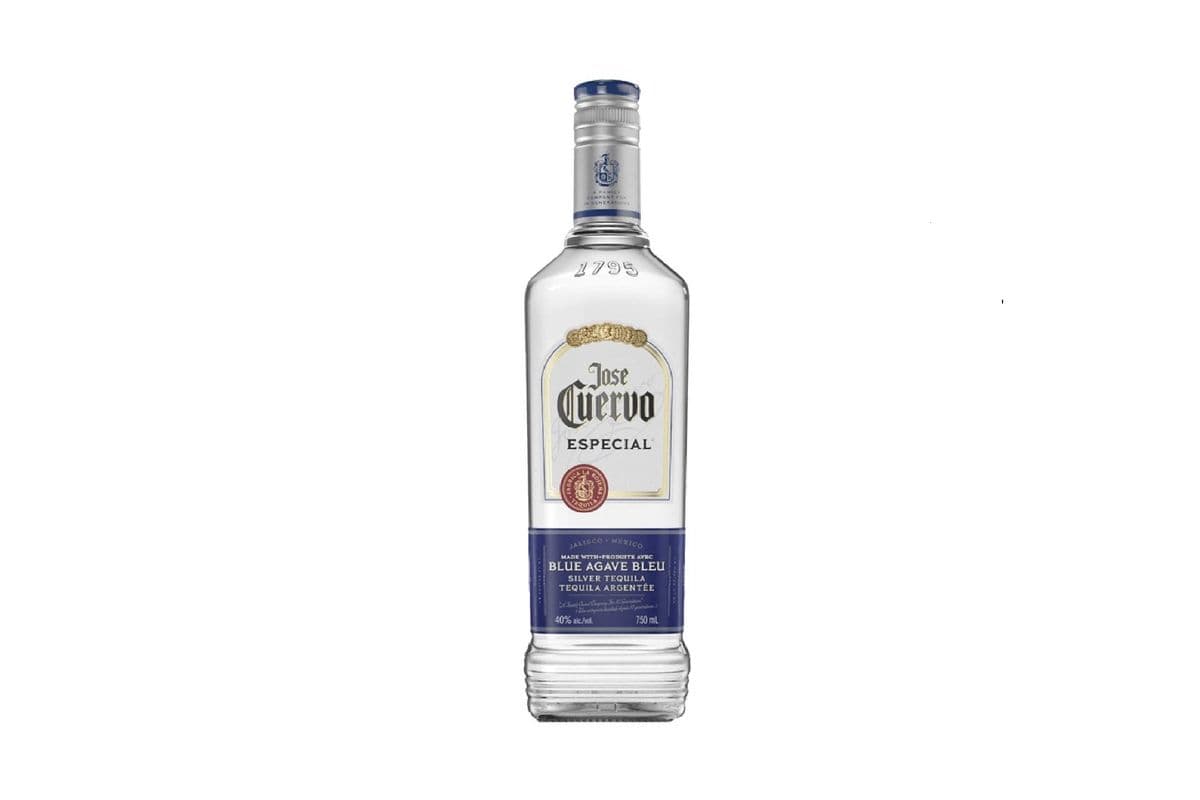 Jose Cuervo Silver (1 x 750 ml)