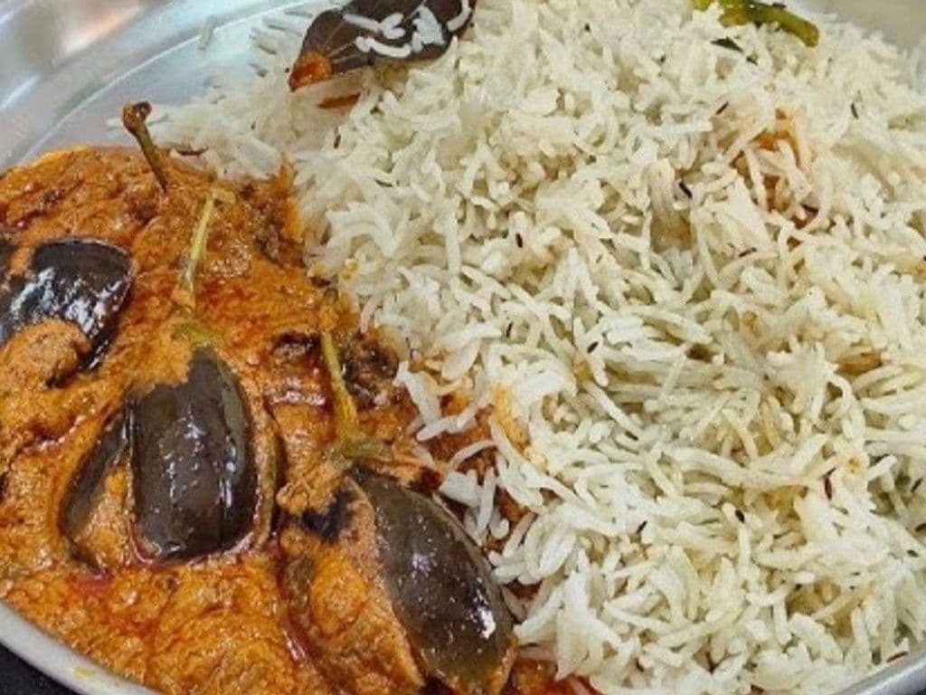 Bagara Rice With Eggplant Curry