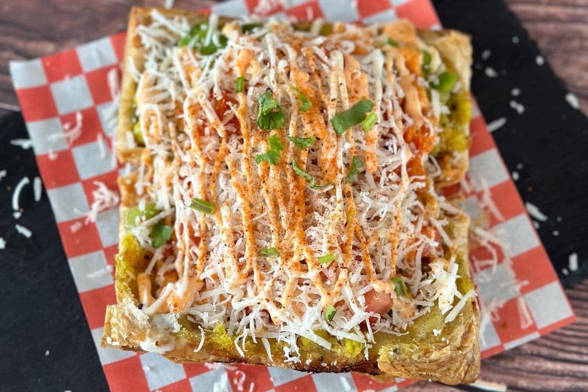 Veg puff loaded