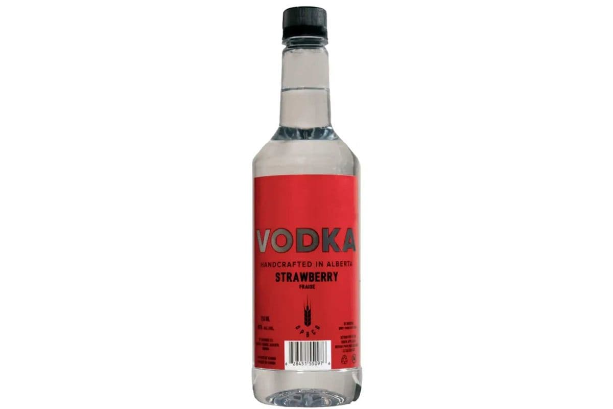 GP Brewing Vodka Strawberry (1 x 750 ml)