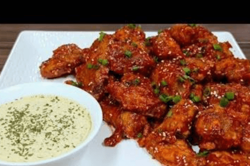Spicy Schezwan Chicken Wings (4pcs)